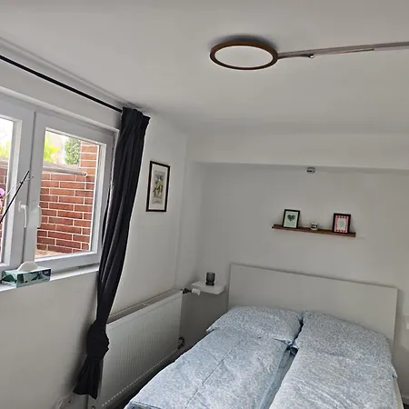 Souterrainwohnung In Neu Renoviert Daire Mendig