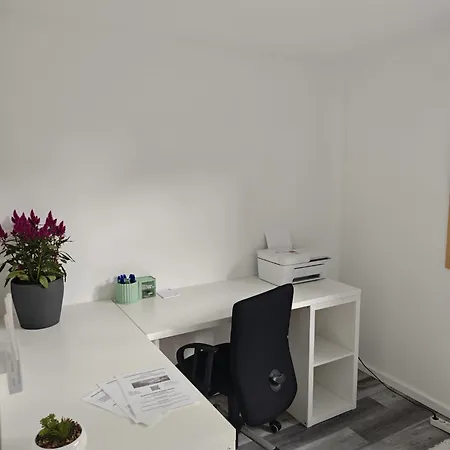 Souterrainwohnung In Neu Renoviert * Mendig